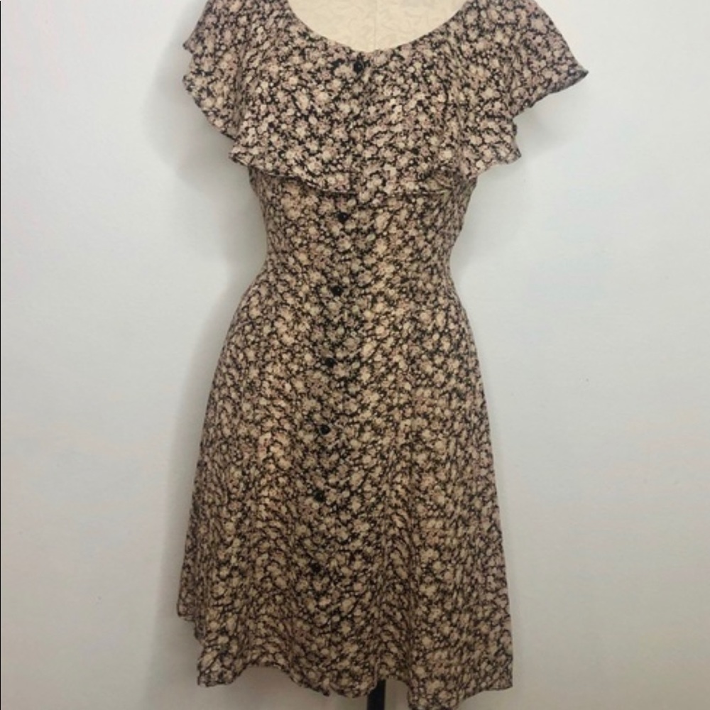Vintage 1990’s floral print button up ruffle dress